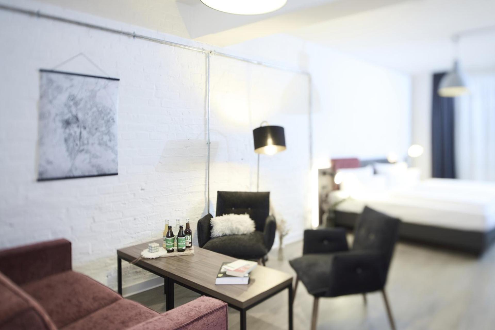 Deluxe Double Room,1758518016:JPEG